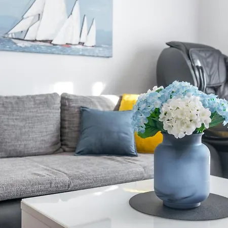 Sunset Free Parking * דוברובניק